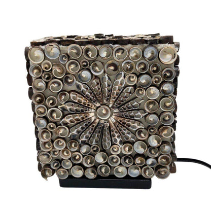 BOHO - MUSCHEL DEKOLAMPE - BRAUN QUADRAT - Lapis Mystica - 