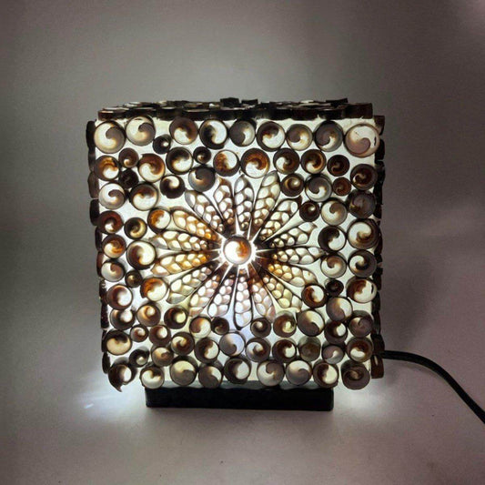 BOHO - MUSCHEL DEKOLAMPE - BRAUN QUADRAT - Lapis Mystica - 